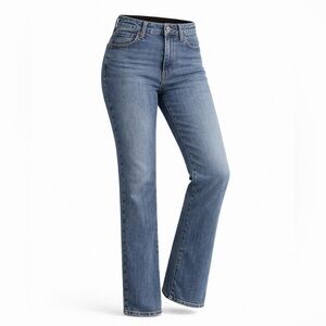 Old Navy Mid-Rise WOW Straight Jeans Size 12 Regular